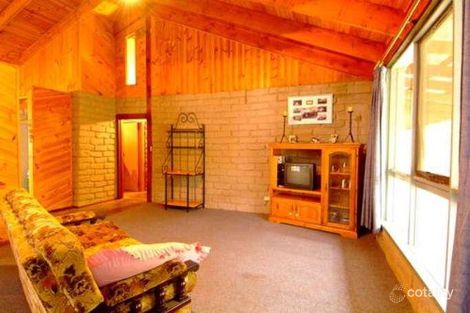 Property photo of 130 Andrew Drive Haddon VIC 3351