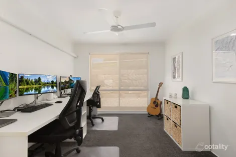 Property photo of 37 Veronica Drive Tallai QLD 4213
