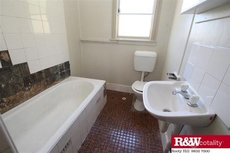 Property photo of 52 Sandakan Crescent Lethbridge Park NSW 2770