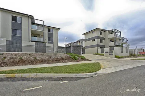 40/82 Henry Kendall St, Franklin, ACT 2913