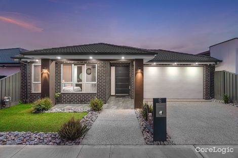 Property photo of 6 Mountaineer Drive Roxburgh Park VIC 3064