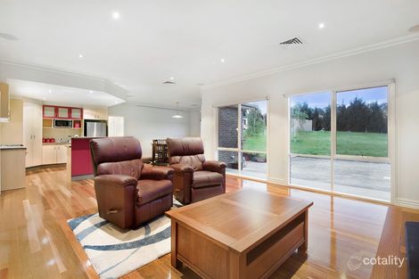 Property photo of 7 Red Box Court Yarrambat VIC 3091