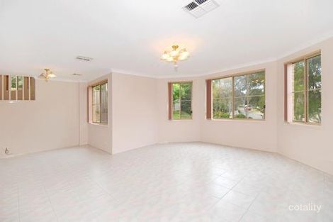 Property photo of 11 Fraser Place Mount Annan NSW 2567