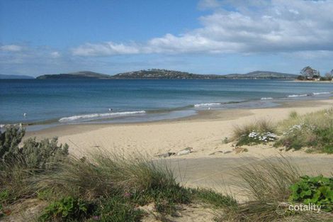 Property photo of 54 Nowra Road Roches Beach TAS 7170