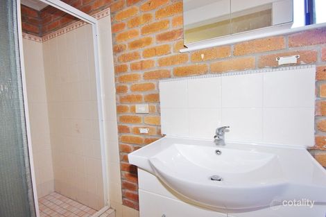 Property photo of 2 Alan Naish Court Eimeo QLD 4740