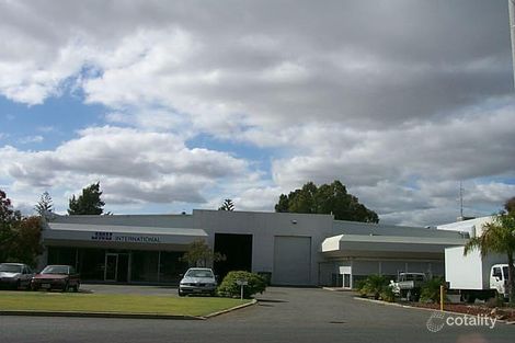 7 Adams Dr, Welshpool, WA 6106