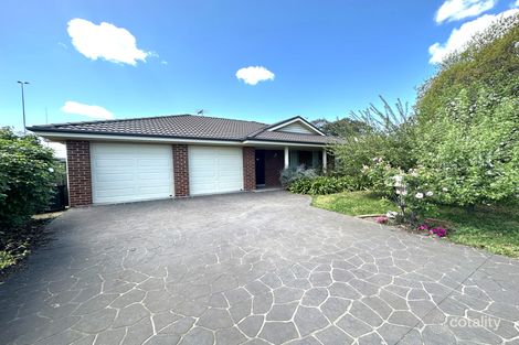 3 Mayoh Pl, Young, NSW 2594