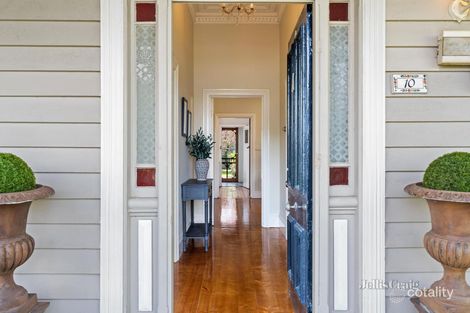Property photo of 10 Queen Victoria Street Newington VIC 3350