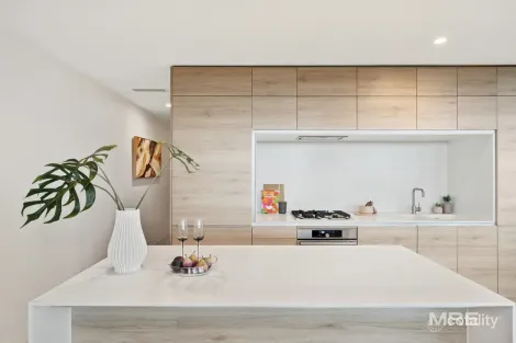 Property photo of 601/12 Queens Road Melbourne VIC 3004