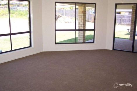 Property photo of 82 Woodlark Crescent Parkinson QLD 4115