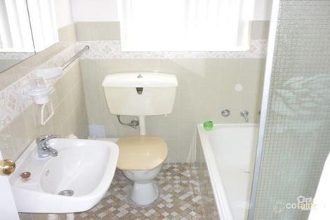 Property photo of 1/35 Carramar Avenue Carramar NSW 2163