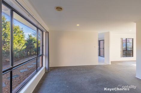 Property photo of 16 Retreat Circuit Beaconsfield VIC 3807
