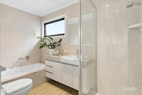 Property photo of 4 Jaffna Place Springvale South VIC 3172