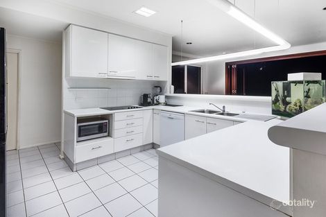 Property photo of 7069 Riverview Crescent Hope Island QLD 4212