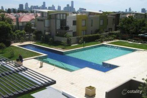 2to/155 Beach St, Port Melbourne, VIC 3207