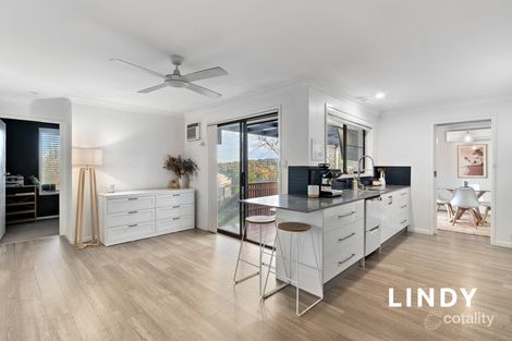 Property photo of 2 Hayes Close Singleton Heights NSW 2330