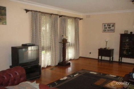 Property photo of 16 Stubbs Avenue Mount Evelyn VIC 3796