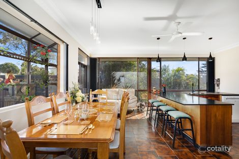 Property photo of 11 Segefield Place Casula NSW 2170