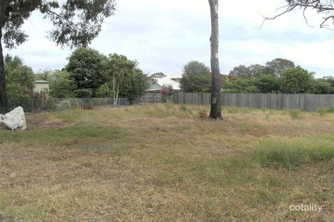 Property photo of 3 Cassandra Crescent Urangan QLD 4655