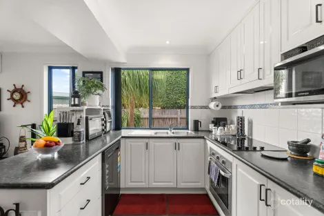 Property photo of 3/83 Ibis Boulevard Eli Waters QLD 4655