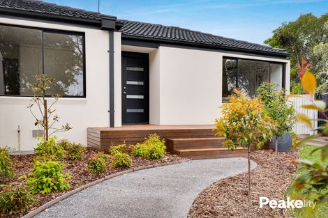 Property photo of 13 Penrith Court Berwick VIC 3806