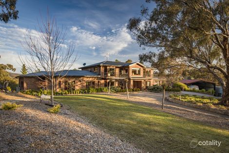 Property photo of 14 Beston Place Greenleigh NSW 2620