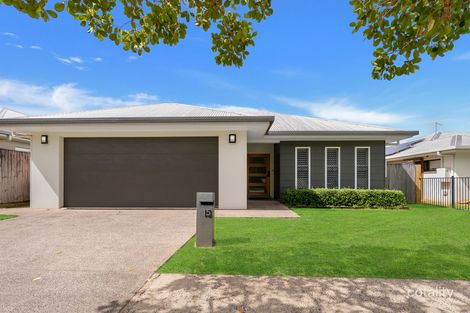 15 City View Cres, Mooroobool, QLD 4870