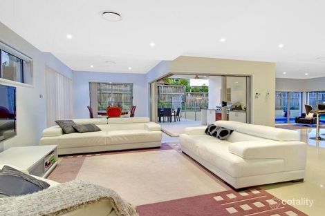 Property photo of 17 Bridgeview Circuit Bella Vista NSW 2153