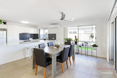 Property photo of 10 Henning Crescent Meridan Plains QLD 4551