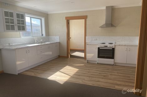 2/38 Inglis St, Wynyard, TAS 7325