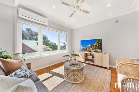 Property photo of 6 Balmer Crescent Woonona NSW 2517