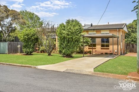 Property photo of 2 Hogan Street Centenary Heights QLD 4350