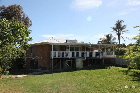 Property photo of 11 Fraser Court Kangaroo Flat VIC 3555