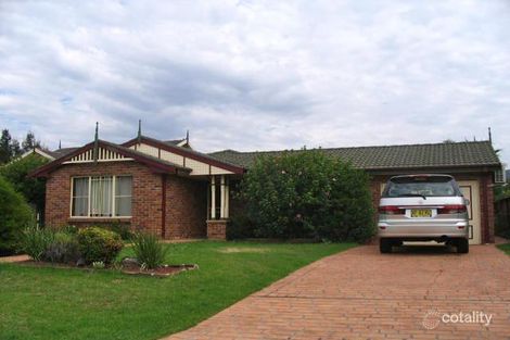 8 Mary Callaghan Cres, Woonona, NSW 2517