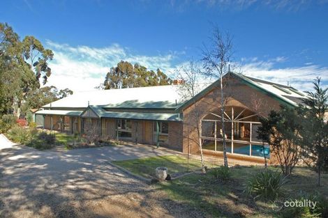 105 Emmett Rd, Crafers West, SA 5152