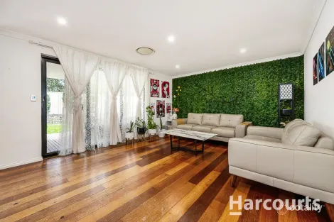 Property photo of 19 Rosewell Green Wanneroo WA 6065
