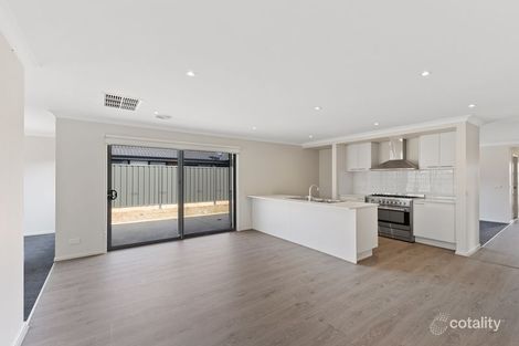 Property photo of 35 Wispering Circuit Kilmore VIC 3764
