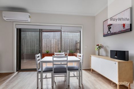 Property photo of 2/51 Reid Street South Morang VIC 3752