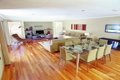 12a Knox Cres, Melville, WA 6156