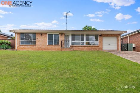 14 Clennam Ave, Ambarvale, NSW 2560