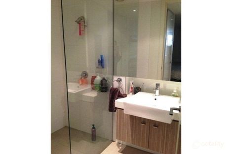 5/48 Eucalyptus Dr, Maidstone, VIC 3012