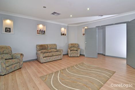 Property photo of 15 Nicola Place Lavington NSW 2641