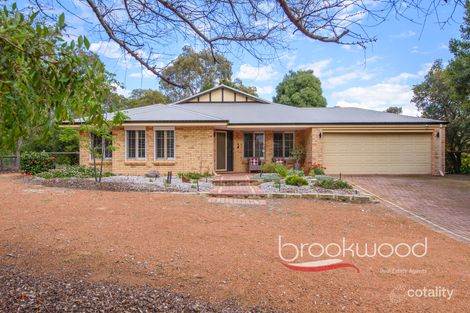 5 Hobbit Gld, Mundaring, WA 6073