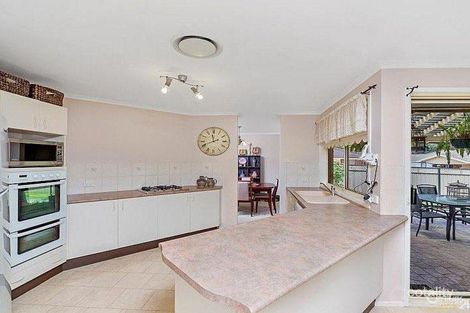 Property photo of 14 Manooka Road Point Clare NSW 2250
