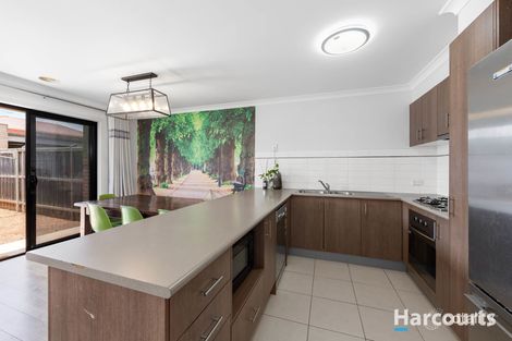 Property photo of 5 Burberry Lane Deer Park VIC 3023