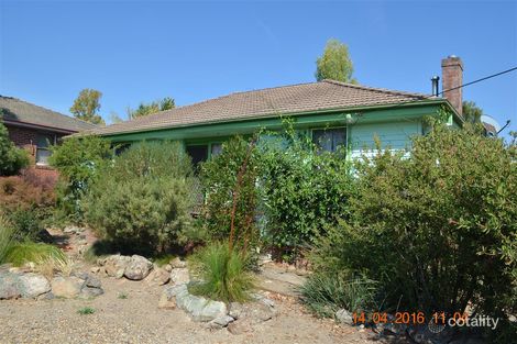 17 Clarence St, Tumut, NSW 2720