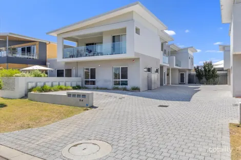 Property photo of 1/24 Aquaviva Circle Viveash WA 6056