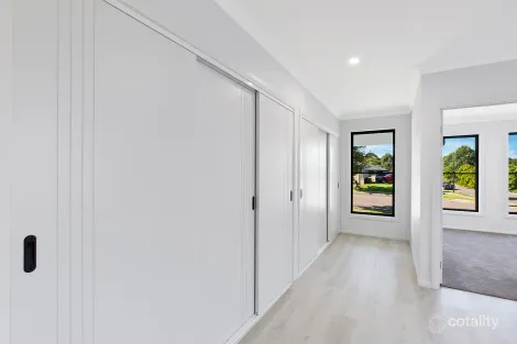 Property photo of 16 Soreina Drive Wyee NSW 2259