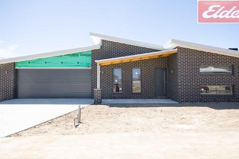 35 Ruthven Cct, Wodonga, VIC 3690