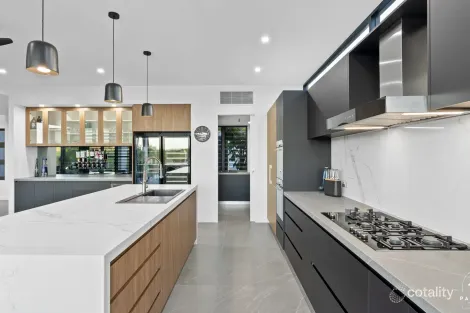 Property photo of 136 Harbour Drive Trinity Park QLD 4879